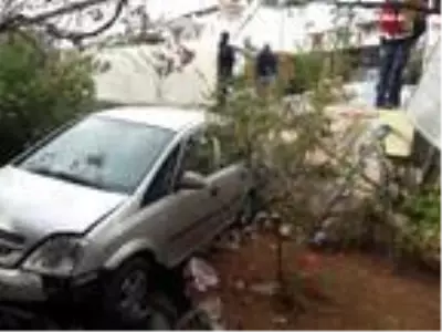 Emekli maaşını çeken çift alışveriş yolunda kaza yaptı: 1 ölü, 1 yaralı Emekli maaşını çeken çift alışveriş yolunda kaza yaptı: 1 ölü, 1 yaralı