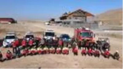 Erciyes'te kayak sezonu öncesi kurtarma tatbikatı Erciyes'te kayak sezonu öncesi kurtarma tatbikatı