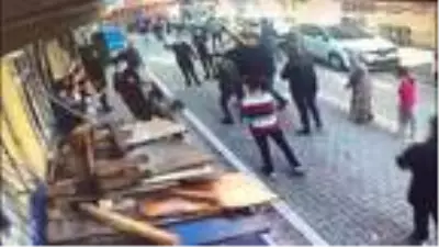 Son dakika haber | Esenyurt'ta baz istasyonu kavgası kamerada Son dakika haber | Esenyurt'ta baz istasyonu kavgası kamerada