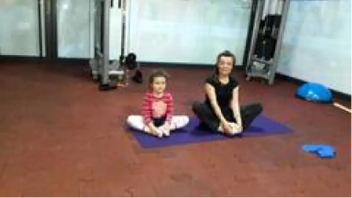 Fitness Eğitmeni Dilek Eflatun Yılmaz, 'Egzersizler koronavirüse karşı bizleri korumakta'