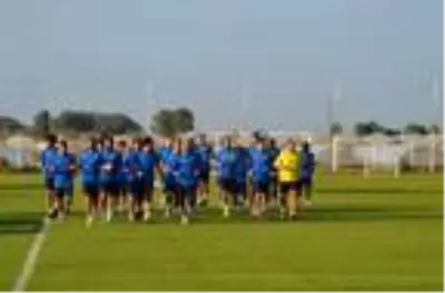Fuat Çapa: Göztepe maçında 3 puanla tanışmak istiyoruz Fuat Çapa: Göztepe maçında 3 puanla tanışmak istiyoruz
