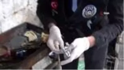 Son dakika haber | Gaziantep'teki narko-asayiş operasyonunda kebap mangalında uyuşturucu bulundu Son dakika haber | Gaziantep'teki narko-asayiş operasyonunda kebap mangalında uyuşturucu bulundu