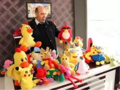 Hayırsever iş adamından yetim ve öksüz çocuklara oyuncak Hayırsever iş adamından yetim ve öksüz çocuklara oyuncak