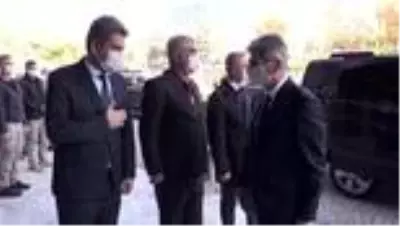 İçişleri Bakan Yardımcısı İnce gazetecilere açıklama yaptı İçişleri Bakan Yardımcısı İnce gazetecilere açıklama yaptı