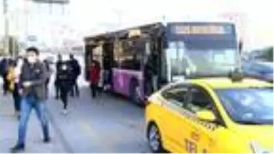 İstanbul'da toplu ulaşımda manzara değişmiyor