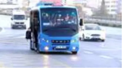 İstanbul'da toplu ulaşımda manzara değişmiyor