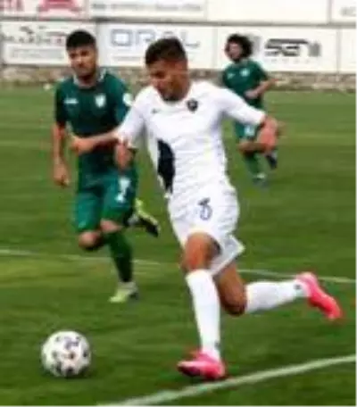 Karacabey Belediyespor - Kırşehir Belediyespor: 2-2 Karacabey Belediyespor - Kırşehir Belediyespor: 2-2