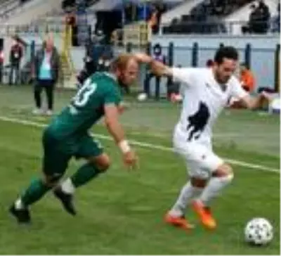 Karacabey Belediyespor - Kırşehir Belediyespor: 2-2 Karacabey Belediyespor - Kırşehir Belediyespor: 2-2