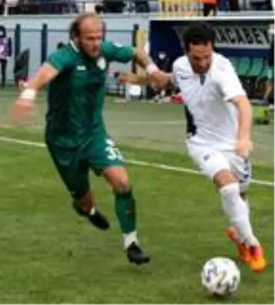 Karacabey Belediyespor - Kırşehir Belediyespor: 2-2 Karacabey Belediyespor - Kırşehir Belediyespor: 2-2