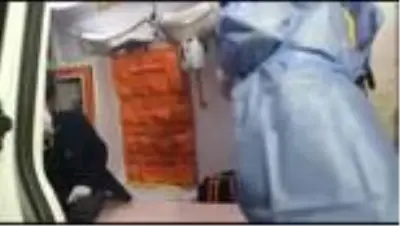 Karantina kurallarına uymayan otobüs şoförü sağlık ekiplerine teslim edildi Karantina kurallarına uymayan otobüs şoförü sağlık ekiplerine teslim edildi