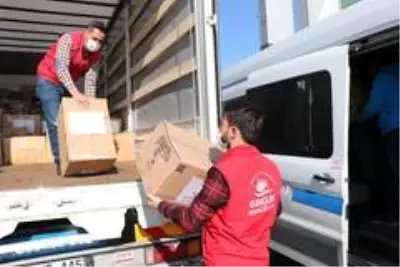 Kayseri Gençlik ve Spor İl Müdürlüğü, İzmir'e yardım için seferber oldu Kayseri Gençlik ve Spor İl Müdürlüğü, İzmir'e yardım için seferber oldu