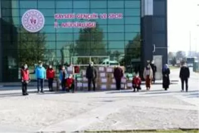 Kayseri Gençlik ve Spor İl Müdürlüğü, İzmir'e yardım için seferber oldu Kayseri Gençlik ve Spor İl Müdürlüğü, İzmir'e yardım için seferber oldu