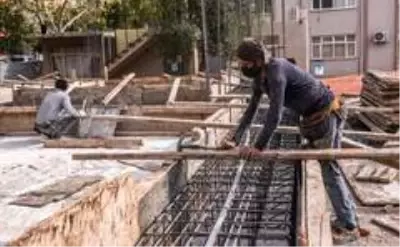 Kepez'den iki okula çok amaçlı salon Kepez'den iki okula çok amaçlı salon