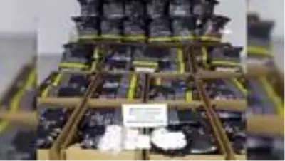 Son dakika haber | - Kırklareli'de 620 kilo tütün ile 400 litre kaçak içki ele geçirildi Son dakika haber | - Kırklareli'de 620 kilo tütün ile 400 litre kaçak içki ele geçirildi