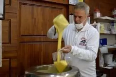 - Kış aylarının geleneksel içeceği boza yine revaçta - Kış aylarının geleneksel içeceği boza yine revaçta