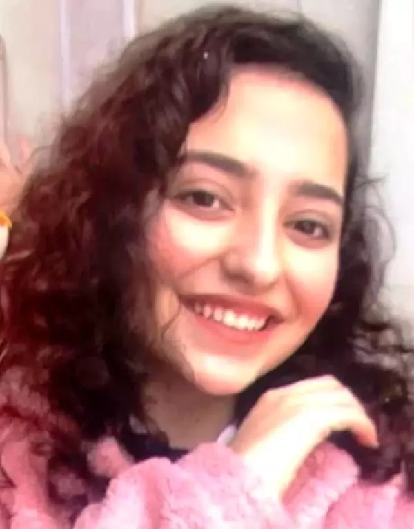 'Uygunsuz görüntüleri var' iddiasıyla kızını öldürmüştü! Mahkeme gerekçeli kararını açıkladı 'Uygunsuz görüntüleri var' iddiasıyla kızını öldürmüştü! Mahkeme gerekçeli kararını açıkladı