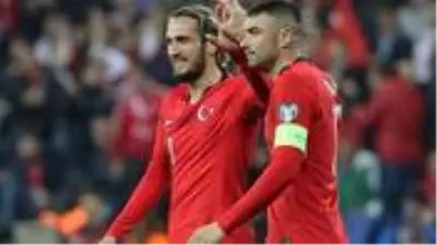 Lille'den Burak ve Yusuf'a kritik maç öncesi destek: Macaristan karşısında arkanızdayız Lille'den Burak ve Yusuf'a kritik maç öncesi destek: Macaristan karşısında arkanızdayız
