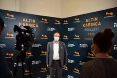 'Oku Avcılar'a Altın Karınca ödülü 'Oku Avcılar'a Altın Karınca ödülü