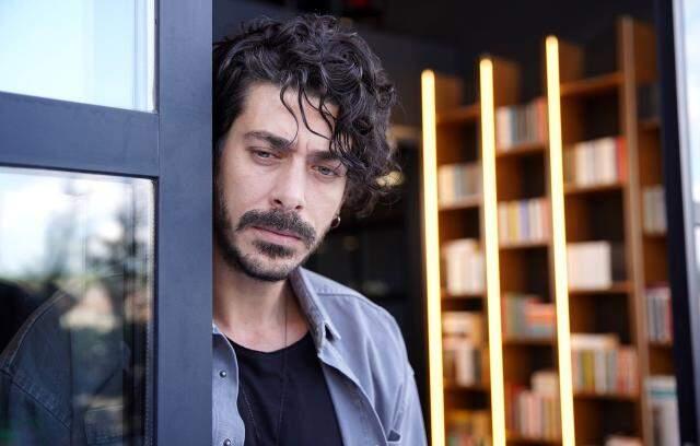 Oyuncu Alper Saldıran, Masumlar Apartmanı dizisinden ayrıldı mı? Oyuncu Alper Saldıran, Masumlar Apartmanı dizisinden ayrıldı mı?