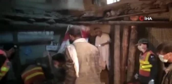 Son dakika haber! Pakistan'da düğün evinin çatısı çöktü: 8 ölü, 40 yaralı
