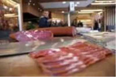 Pastırmaya lezzeti, adını aldığı pastırma yazı katıyor Pastırmaya lezzeti, adını aldığı pastırma yazı katıyor