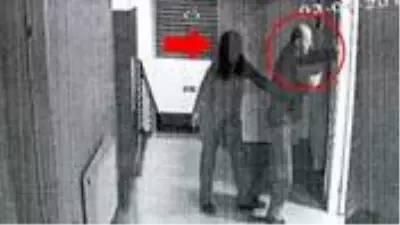 Profesörün tecavüzle suçlandığı davada 'sperm' delili kayboldu Profesörün tecavüzle suçlandığı davada 'sperm' delili kayboldu