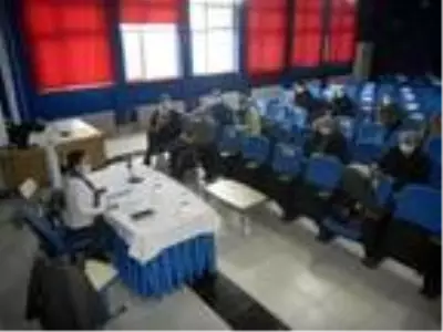 Şiddet olaylarının arttığı Ayvalık'ta muhtarlara seminer verildi Şiddet olaylarının arttığı Ayvalık'ta muhtarlara seminer verildi