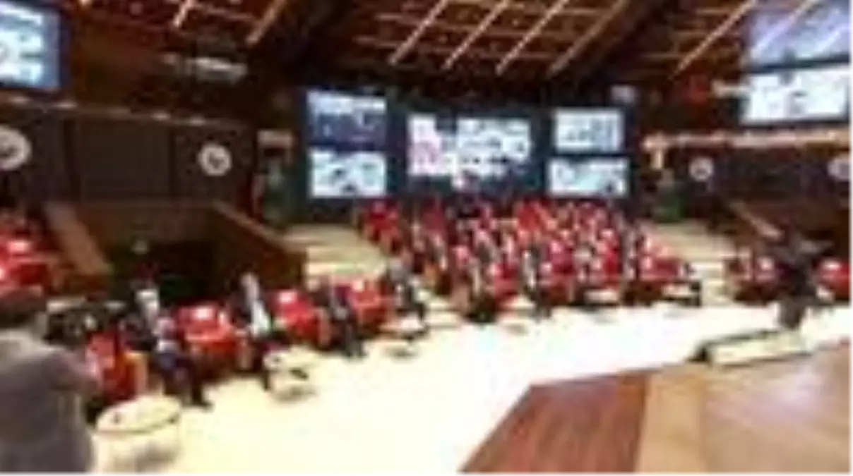 TOBB Başkanı Hisarcıklıoğlu: 'Aşı çalışmalarından gelen olumlu haberler, 2021'in ikinci yarısında toparlanma dönemi başlayabileceğine işaret ediyor'