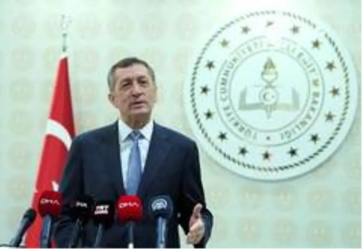 Milli Eğitim Bakanı Selçuk, uzaktan eğitimin detaylarını açıkladı Açıklaması