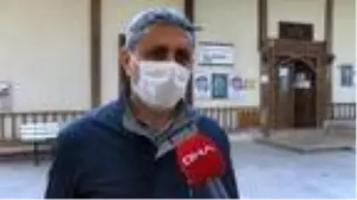 Vani Mehmed Efendi'nin torunu: İnşallah Kestel'deki caminin başına bir şey gelmez Vani Mehmed Efendi'nin torunu: İnşallah Kestel'deki caminin başına bir şey gelmez