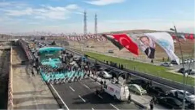 25 milyon TL'ye mal olan bağlantı yolu hizmete açıldı 25 milyon TL'ye mal olan bağlantı yolu hizmete açıldı