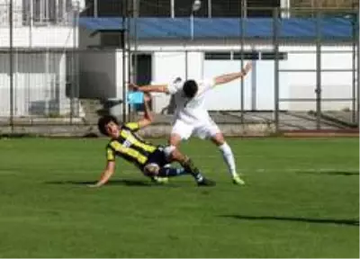3. Lig: Belediye Derincespor: 0 Fatsa Belediyespor: 1 3. Lig: Belediye Derincespor: 0 Fatsa Belediyespor: 1