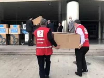 94 yaşındaki emekli öğretmen birikimi ile 5 solunum cihazı aldı 94 yaşındaki emekli öğretmen birikimi ile 5 solunum cihazı aldı