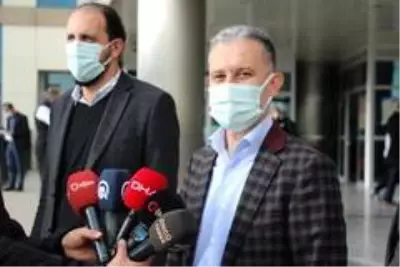 94 yaşındaki emekli öğretmen birikimi ile 5 solunum cihazı aldı 94 yaşındaki emekli öğretmen birikimi ile 5 solunum cihazı aldı