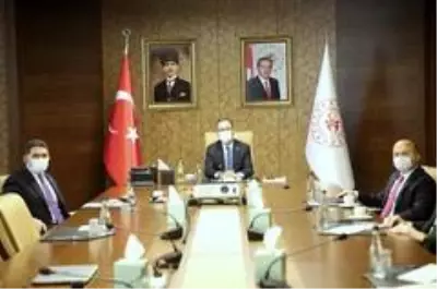 Ağrı Heyetinden Bakan Kasapoğlu'na ziyaret Ağrı Heyetinden Bakan Kasapoğlu'na ziyaret