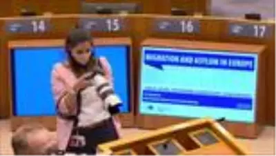 Avrupa göç konferansında Kovid-19 aşısını bulan Türklerin başarısı örnek gösterildi Avrupa göç konferansında Kovid-19 aşısını bulan Türklerin başarısı örnek gösterildi