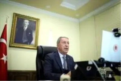 Milli Savunma Bakanı Hulusi Akar, SETA tarafından düzenlenen Uluslararası Libya Konferansı'na katıldı Milli Savunma Bakanı Hulusi Akar, SETA tarafından düzenlenen Uluslararası Libya Konferansı'na katıldı