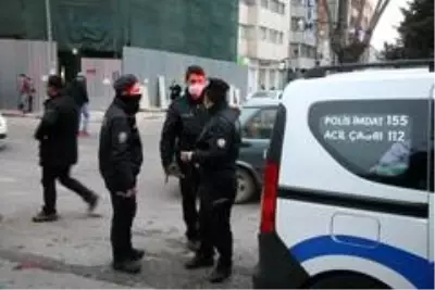 Belindeki 50 santimetrelik kama ile yakalandı Belindeki 50 santimetrelik kama ile yakalandı