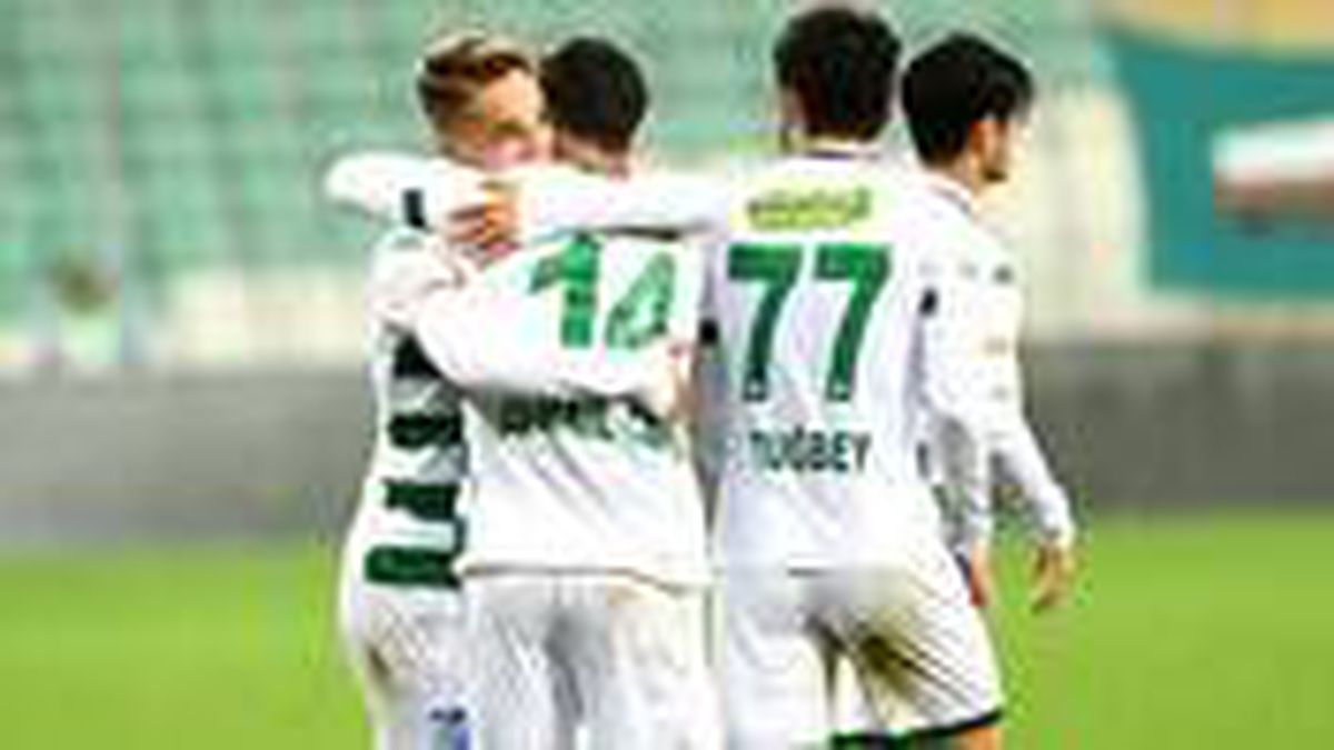 Bursaspor'da 15 futbolcu sokağa çıkma yasağına takılıyor