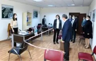 Son dakika haber | Çevre ve Şehircilik Bakanlığı Daire Başkanı Afşeören'den Kılınç'a ziyaret Son dakika haber | Çevre ve Şehircilik Bakanlığı Daire Başkanı Afşeören'den Kılınç'a ziyaret