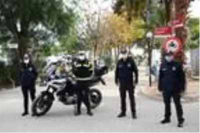 Datça'da kurallara uyamayan 11 motosiklet sürücüsüne ceza yağdı Datça'da kurallara uyamayan 11 motosiklet sürücüsüne ceza yağdı