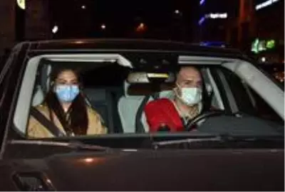 Demet Özdemir'den sevenlerine müjdeli haber Demet Özdemir'den sevenlerine müjdeli haber