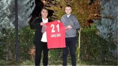 Diyarbekirspor ile Edirnespor arasında dostluk rüzgarı Diyarbekirspor ile Edirnespor arasında dostluk rüzgarı