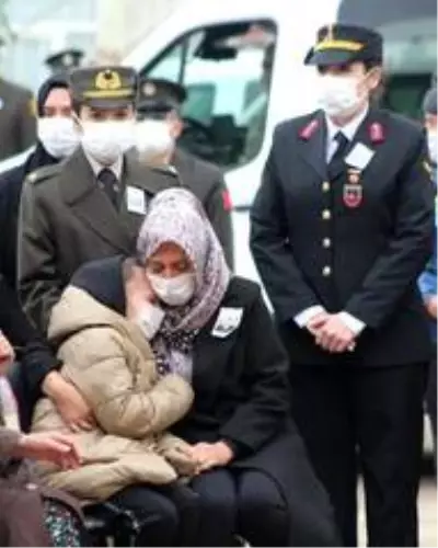 Son dakika haber! Edirne şehidini uğurladı Son dakika haber! Edirne şehidini uğurladı
