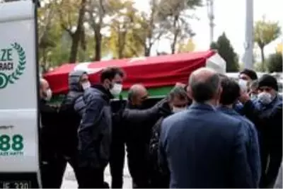 Efsane güreşçi Reşit Karacabak son yolculuğuna uğurlandı Efsane güreşçi Reşit Karacabak son yolculuğuna uğurlandı