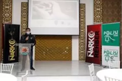 'En İyi Narkotik Polisi: Anne' eğitimi Atakum Belediyesi'nde 'En İyi Narkotik Polisi: Anne' eğitimi Atakum Belediyesi'nde