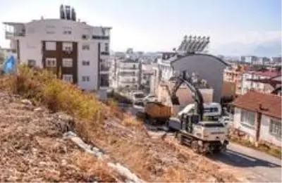 Erenköy'de çocukların istediği parkın yapımı başladı Erenköy'de çocukların istediği parkın yapımı başladı
