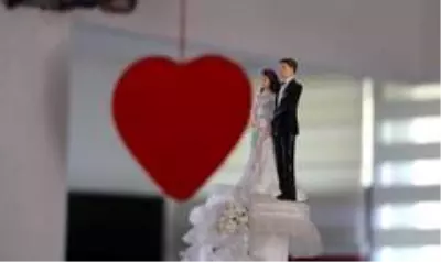 Gelin ve damatlar saat 18.30'dan sonra 'evet' diyemeyecek Gelin ve damatlar saat 18.30'dan sonra 'evet' diyemeyecek