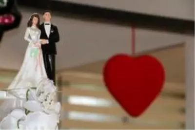 Gelin ve damatlar saat 18.30'dan sonra 'evet' diyemeyecek Gelin ve damatlar saat 18.30'dan sonra 'evet' diyemeyecek