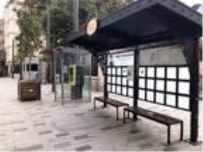 Halit Ayar'ın adı Tünel tramvay durağına verildi Halit Ayar'ın adı Tünel tramvay durağına verildi
